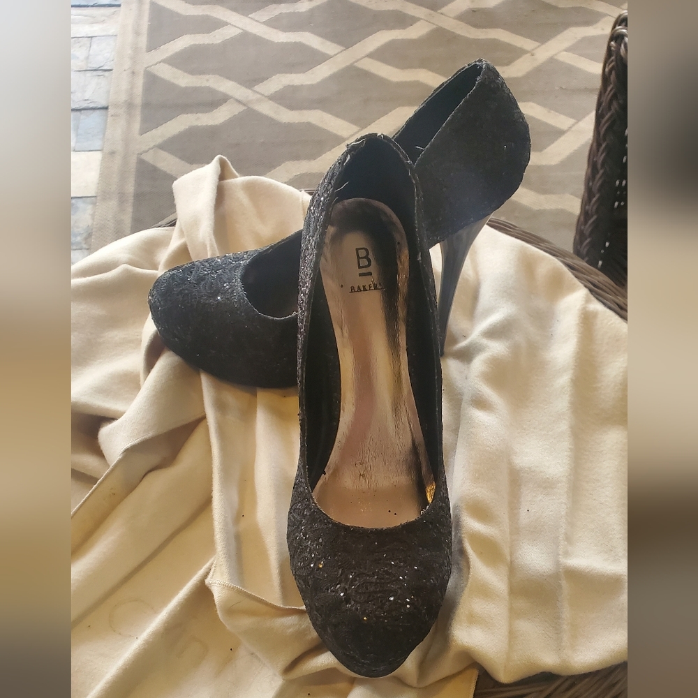 Black Glitter Bakers heels 8 1/2